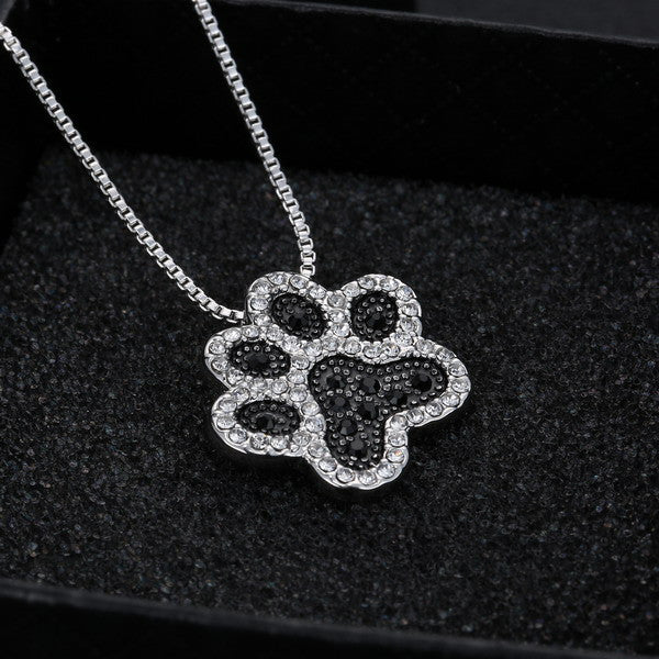 Personalized charming Fashion jewelry Silver plated Black and White crystal rhinestone Dog Paw.