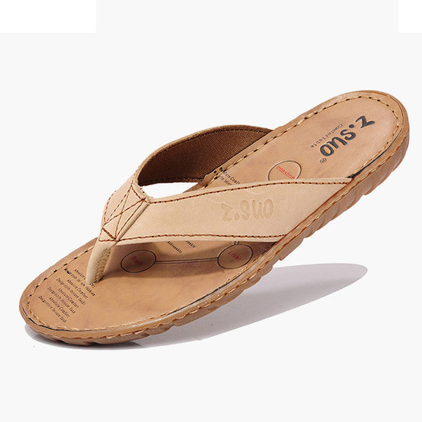 Men's flip flops Genuine leather Slippers Summer fashion beach sandals.