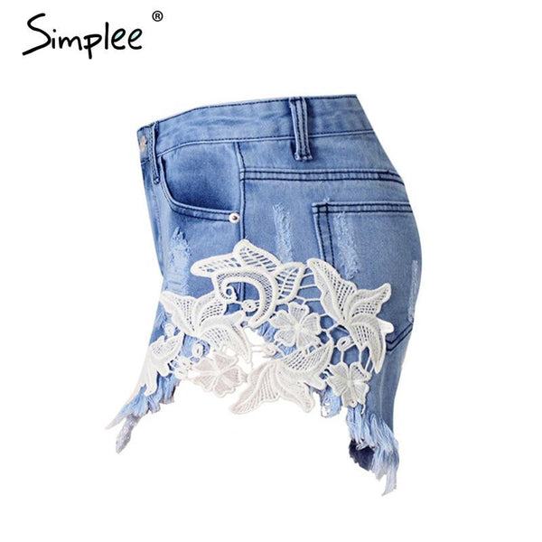 ripped pocket women shorts Summer casual denim shorts.